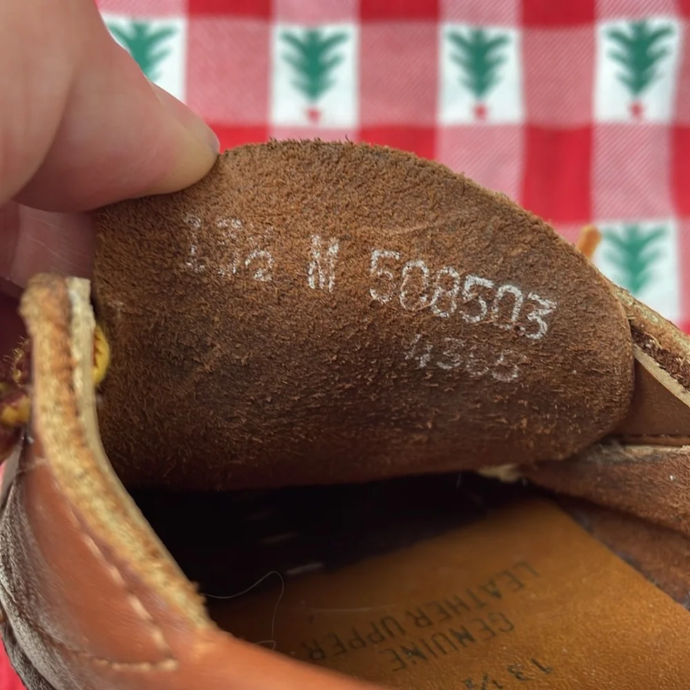 Vintage Eastland Brown Moccasins with Classic Design